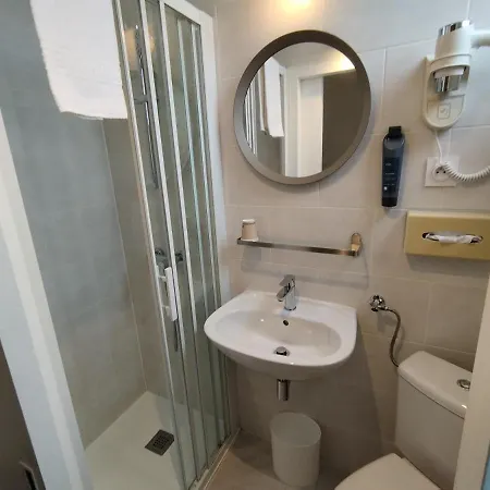 The Originals Access, Le Canter Hotel