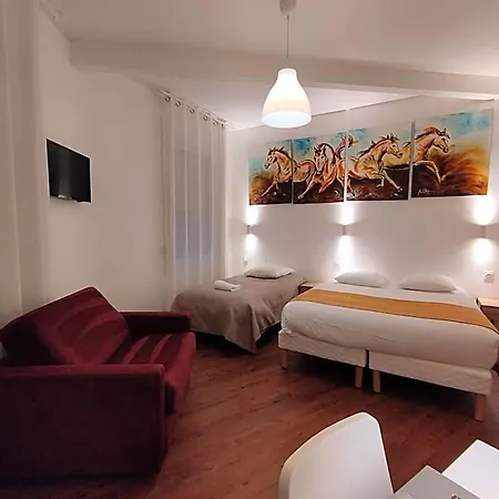 The Originals Access, Le Canter Hotel