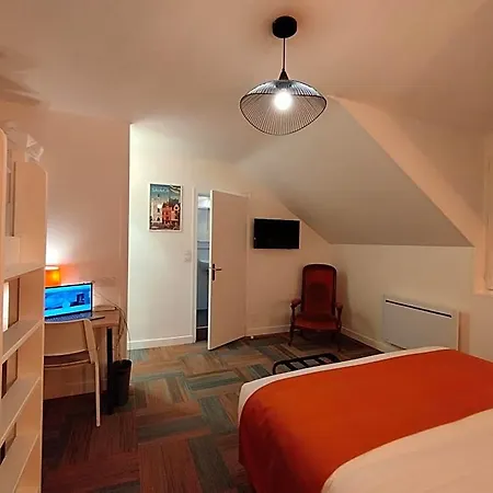 Hotel The Originals Access, Le Canter 2*