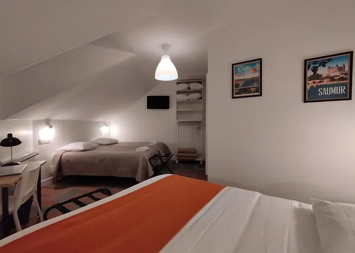 Hotel The Originals Access, Le Canter