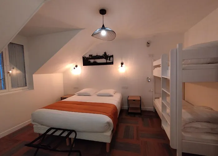 The Originals Access, Le Canter Hotel