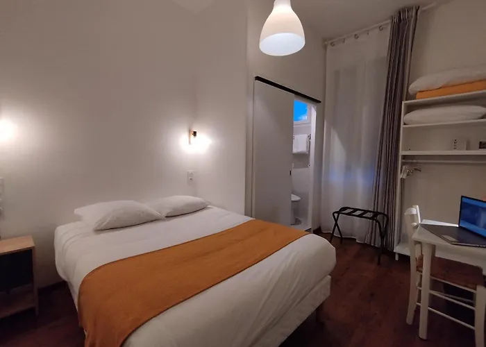 Hotel The Originals Access, Le Canter 2*